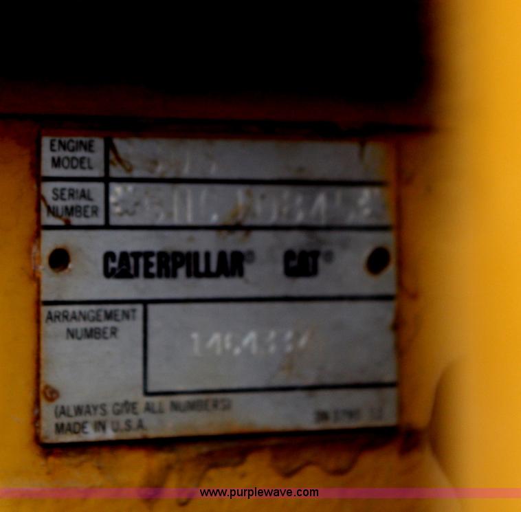 image for item H1421 1998 Caterpillar 140H articulated motor grader