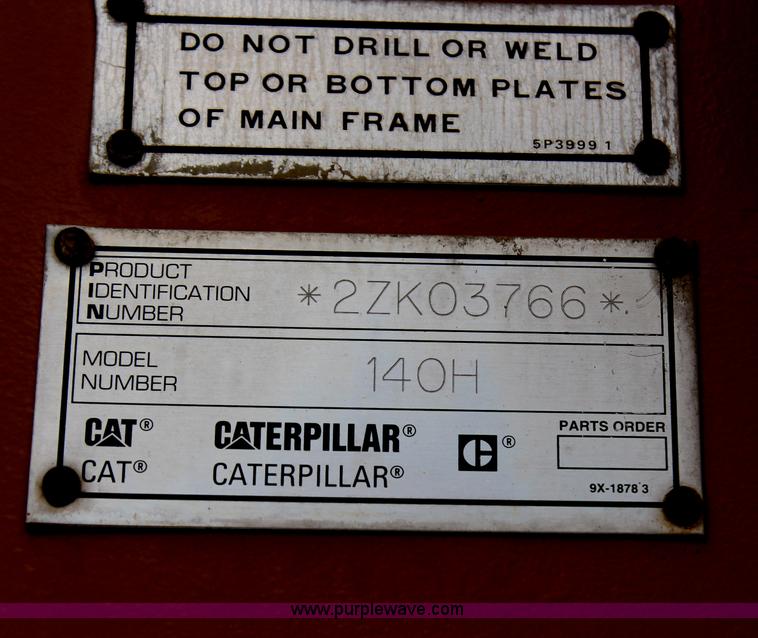 image for item H1421 1998 Caterpillar 140H articulated motor grader