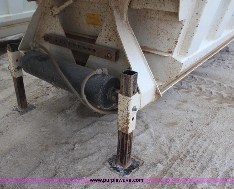 image for item H1427 2008 Construction Trailer Specialist, Inc. BDT-40 belly dump trailer