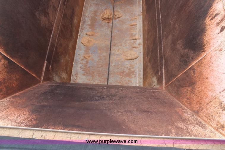 image for item H1427 2008 Construction Trailer Specialist, Inc. BDT-40 belly dump trailer