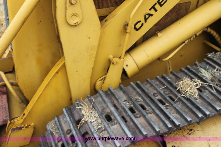 image for item H2112 1979 Caterpillar 931 track loader with backhoe attachment