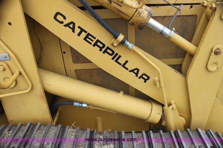 image for item H2112 1979 Caterpillar 931 track loader with backhoe attachment