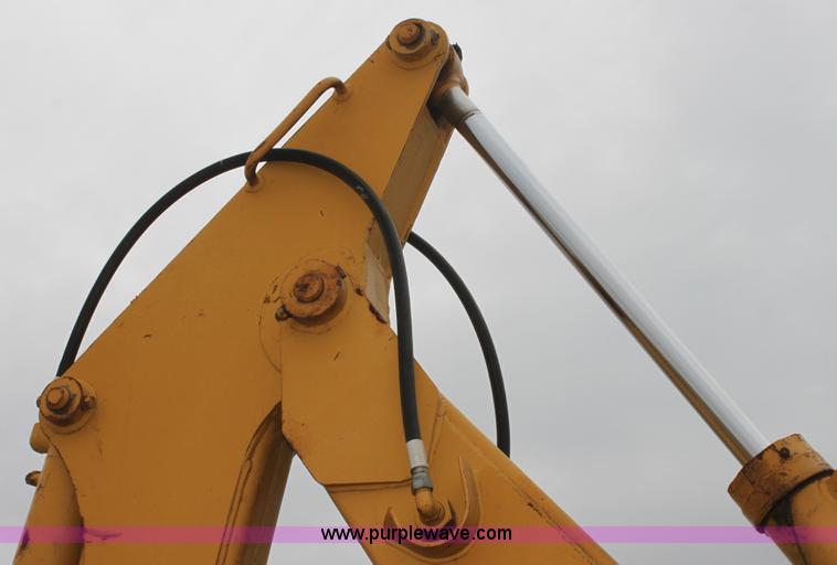 image for item H2112 1979 Caterpillar 931 track loader with backhoe attachment