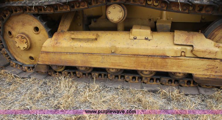 image for item H2112 1979 Caterpillar 931 track loader with backhoe attachment