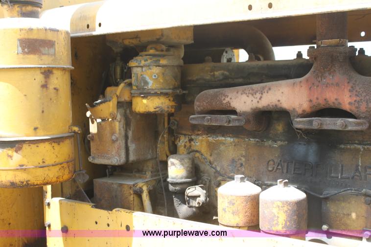 image for item H2113 Caterpillar 12 motor grader