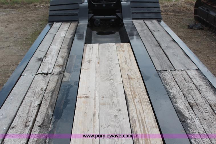 image for item H2595 1998 Etnyre PRTN50TD3-T1 detachable lowboy trailer