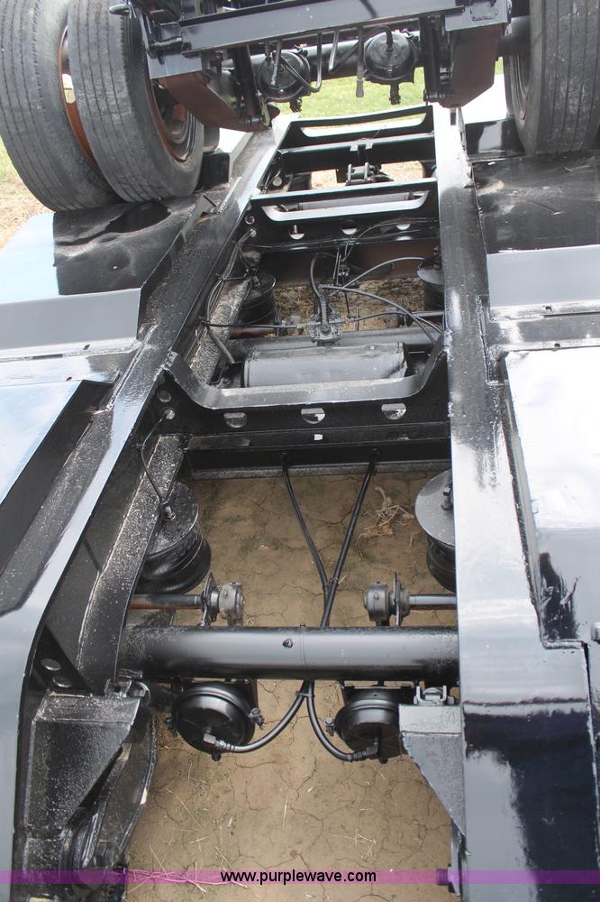 image for item H2595 1998 Etnyre PRTN50TD3-T1 detachable lowboy trailer