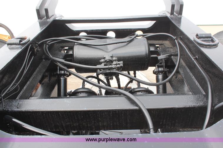 image for item H2595 1998 Etnyre PRTN50TD3-T1 detachable lowboy trailer