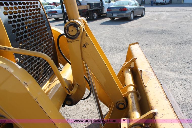 image for item H2598 1997 John Deere 310E backhoe