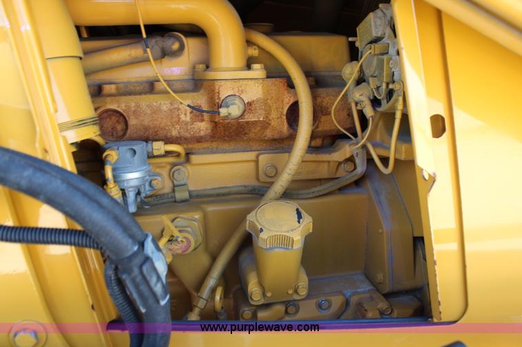 image for item H2598 1997 John Deere 310E backhoe