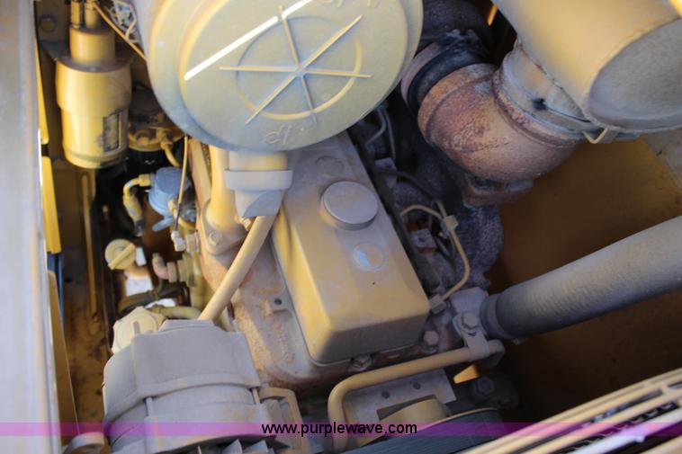 image for item H2598 1997 John Deere 310E backhoe