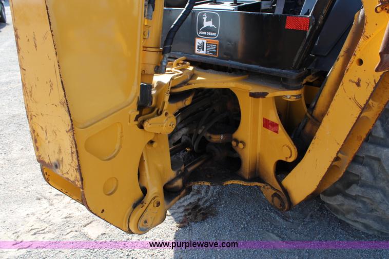 image for item H2598 1997 John Deere 310E backhoe