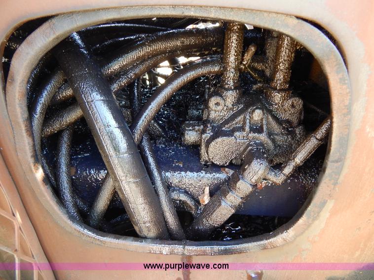 image for item H3458 1980 Mack RS685LS crane truck