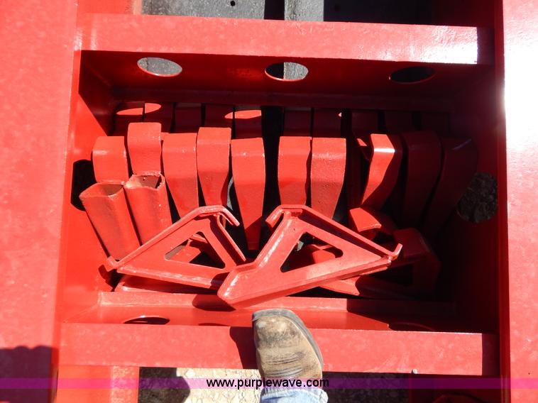 image for item H3460 1985 Liddell triple axle lowboy trailer