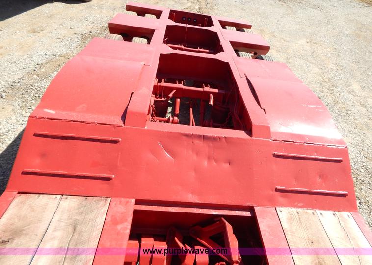 image for item H3460 1985 Liddell triple axle lowboy trailer