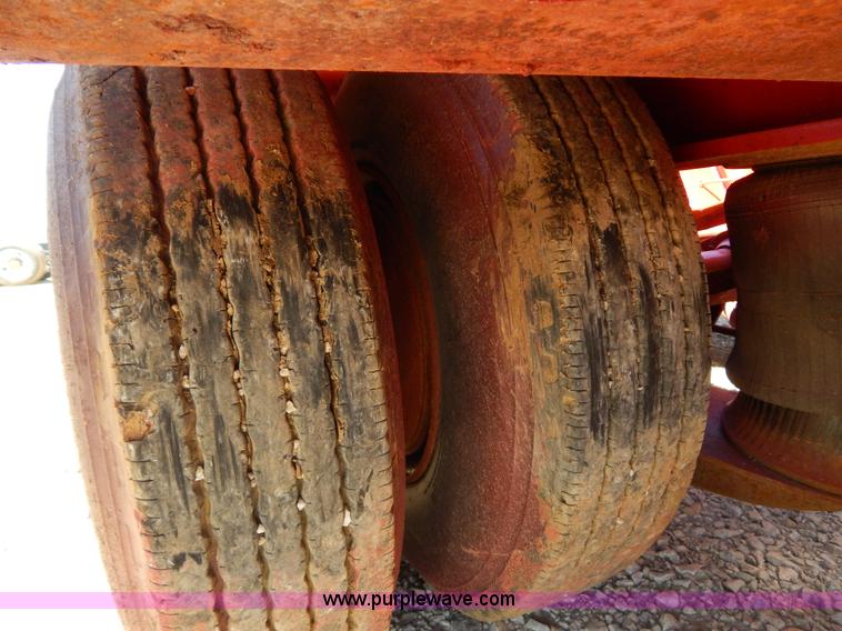 image for item H3460 1985 Liddell triple axle lowboy trailer