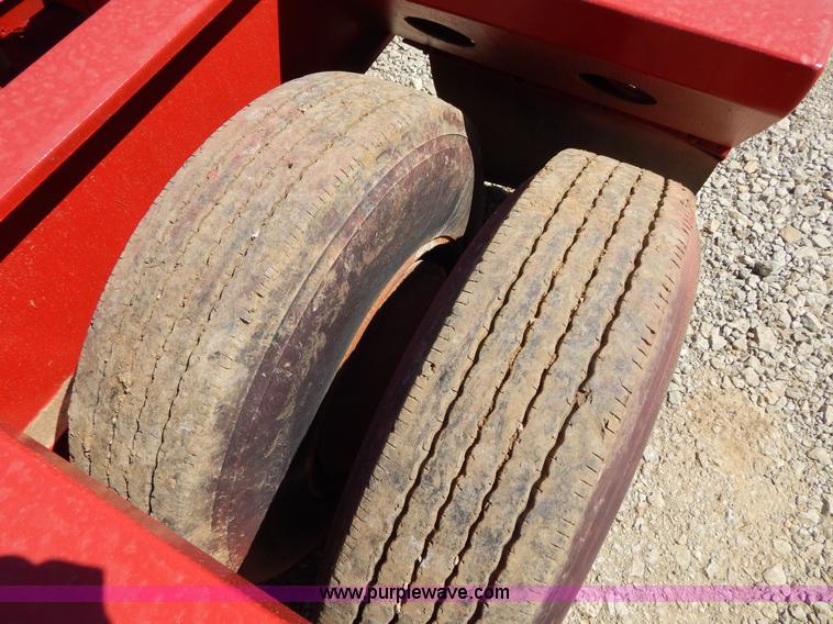 image for item H3460 1985 Liddell triple axle lowboy trailer