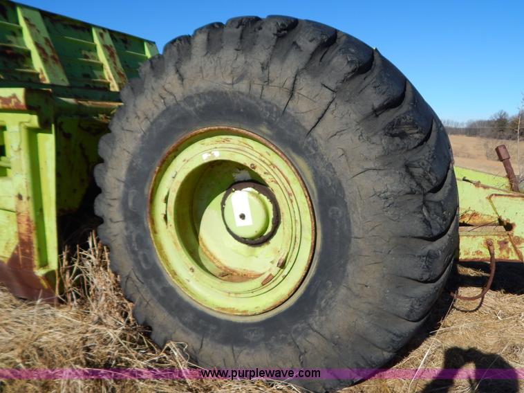 image for item H3799 Terex S-24B scraper