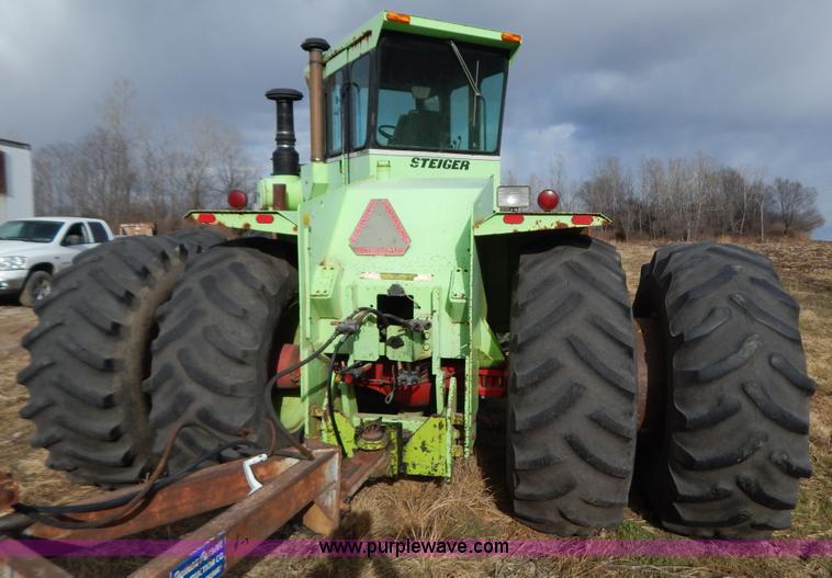 image for item H3801 1984 Steiger Panther KS-360 4WD tractor