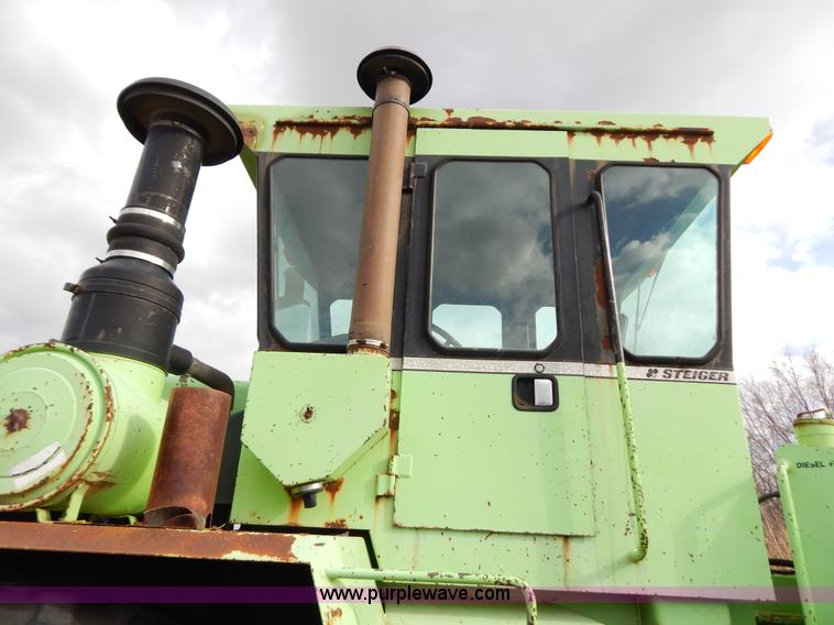 image for item H3801 1984 Steiger Panther KS-360 4WD tractor