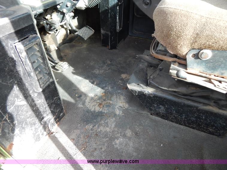 image for item H3801 1984 Steiger Panther KS-360 4WD tractor