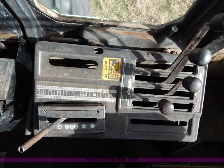 image for item H3801 1984 Steiger Panther KS-360 4WD tractor