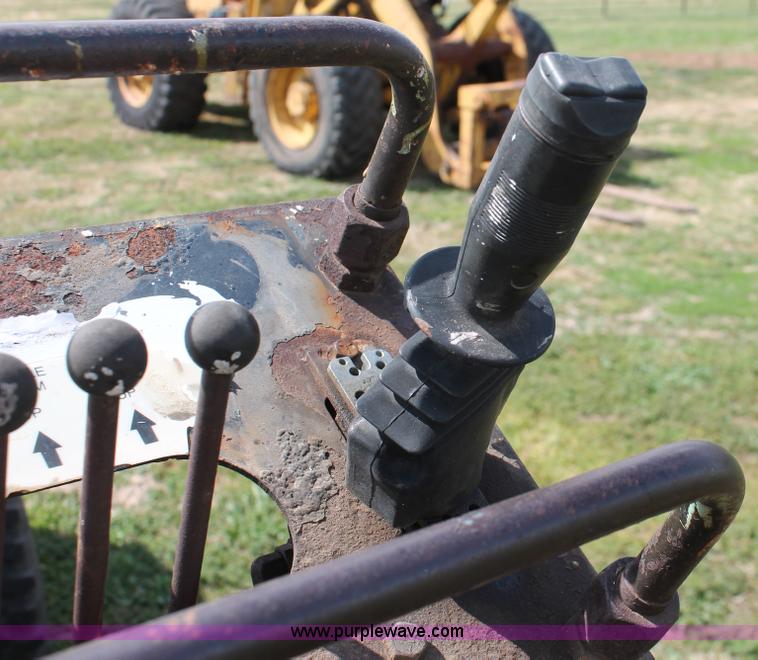 image for item H5721 Simon AT40C telescopic boom lift