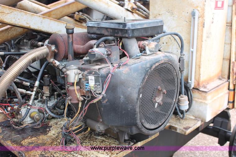 image for item H5721 Simon AT40C telescopic boom lift