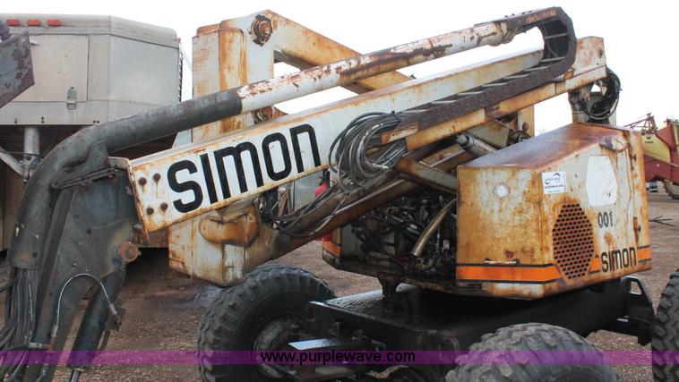 image for item H5721 Simon AT40C telescopic boom lift