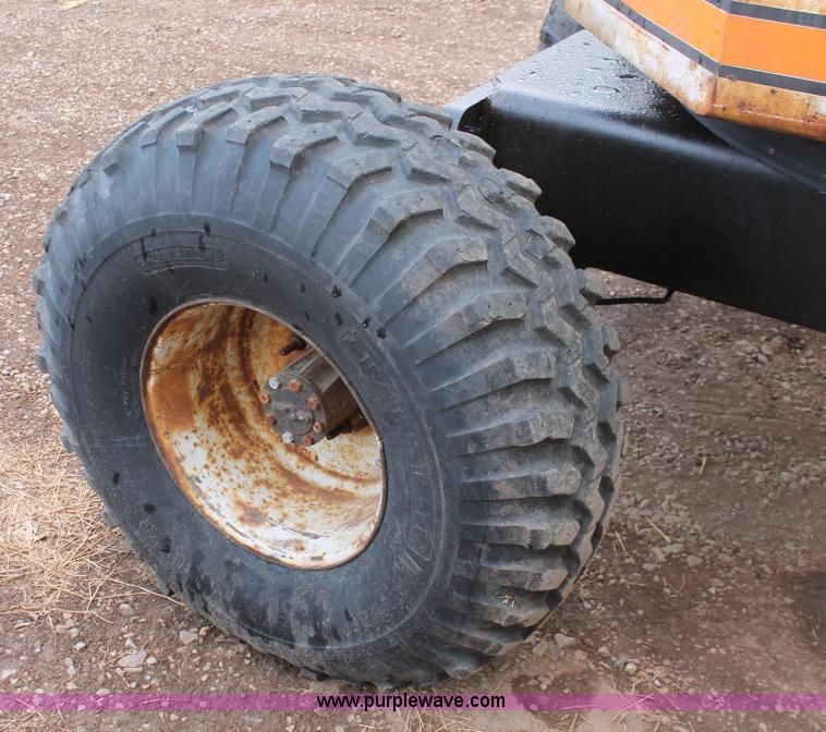 image for item H5721 Simon AT40C telescopic boom lift