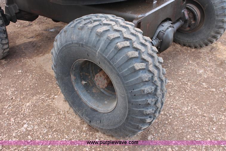 image for item H5721 Simon AT40C telescopic boom lift