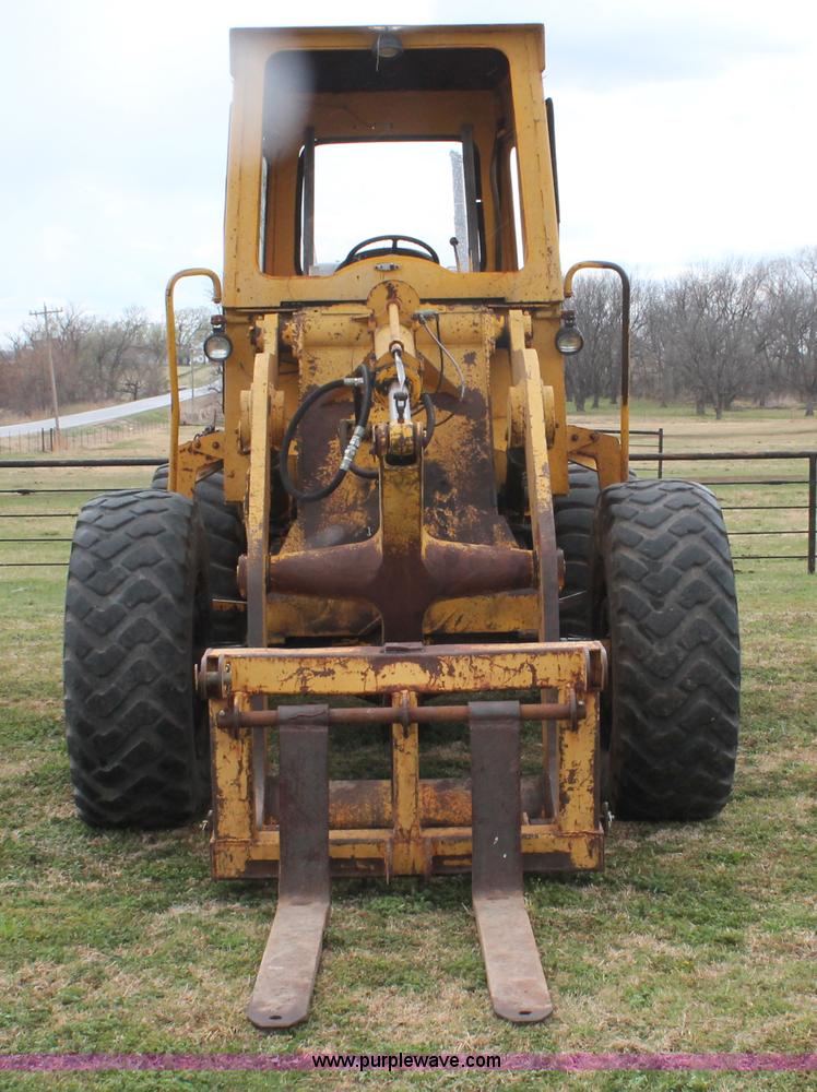 image for item H5722 1973 Hough H60 Pay Loader wheel loader