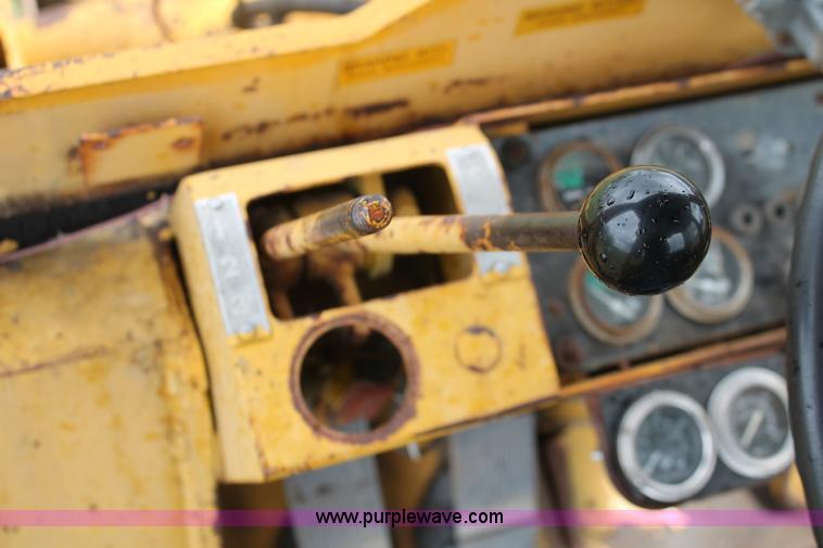 image for item H5722 1973 Hough H60 Pay Loader wheel loader