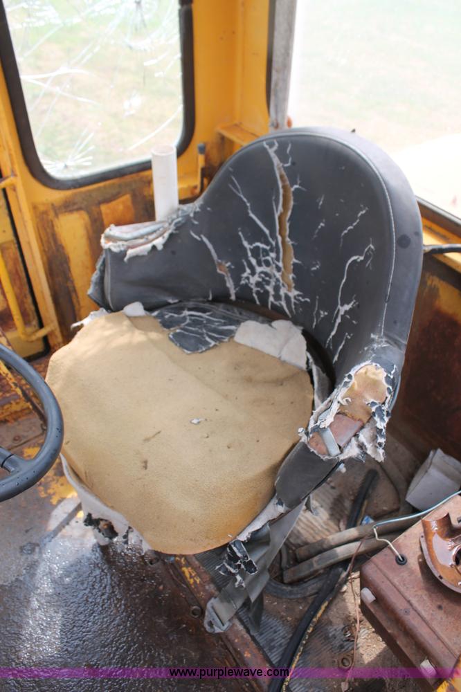 image for item H5722 1973 Hough H60 Pay Loader wheel loader