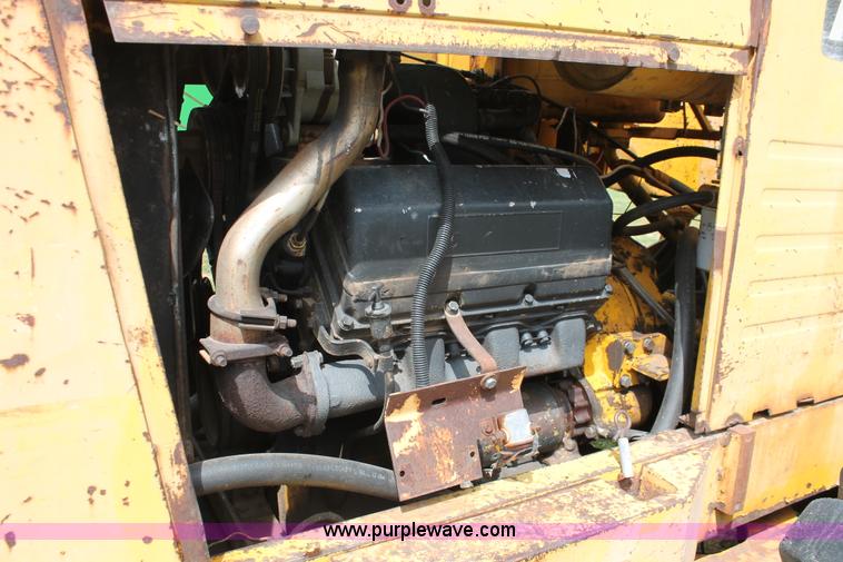 image for item H5722 1973 Hough H60 Pay Loader wheel loader