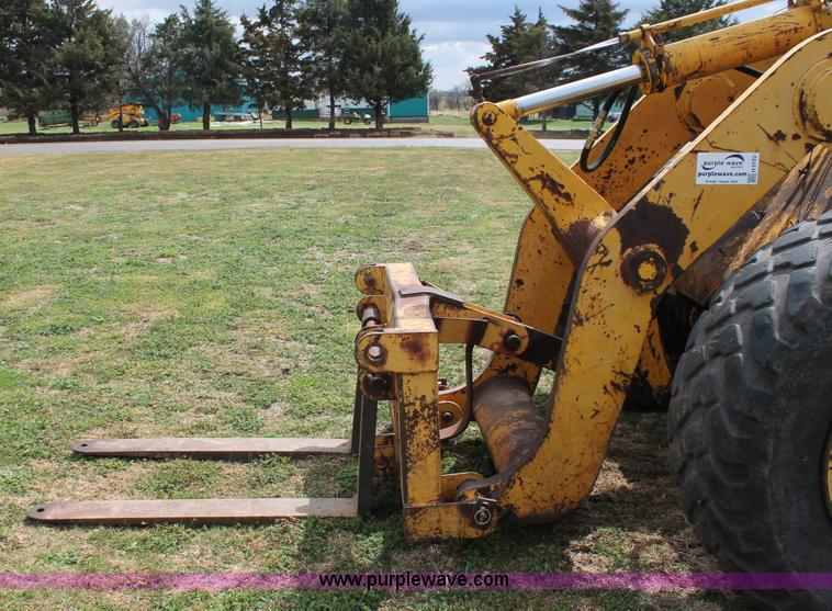 image for item H5722 1973 Hough H60 Pay Loader wheel loader