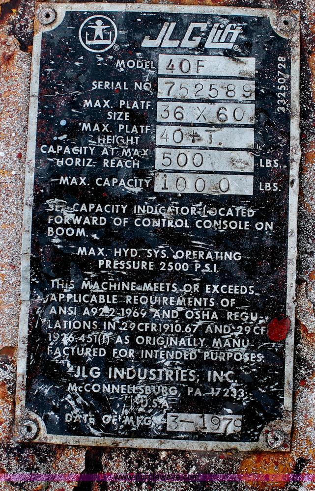 image for item H5724 1979 JLG 40F telescopic boom lift