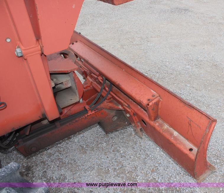 image for item H6012 Ditch Witch 7610 trencher