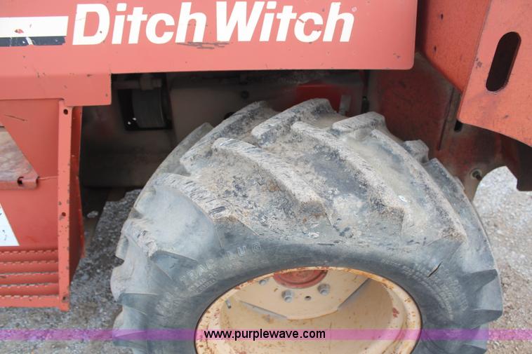 image for item H6012 Ditch Witch 7610 trencher