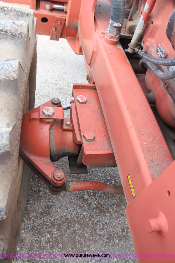 image for item H6012 Ditch Witch 7610 trencher