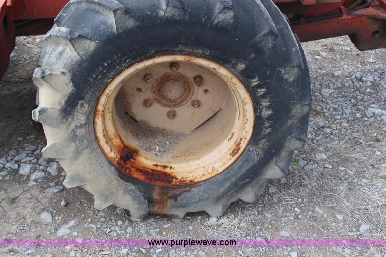 image for item H6012 Ditch Witch 7610 trencher