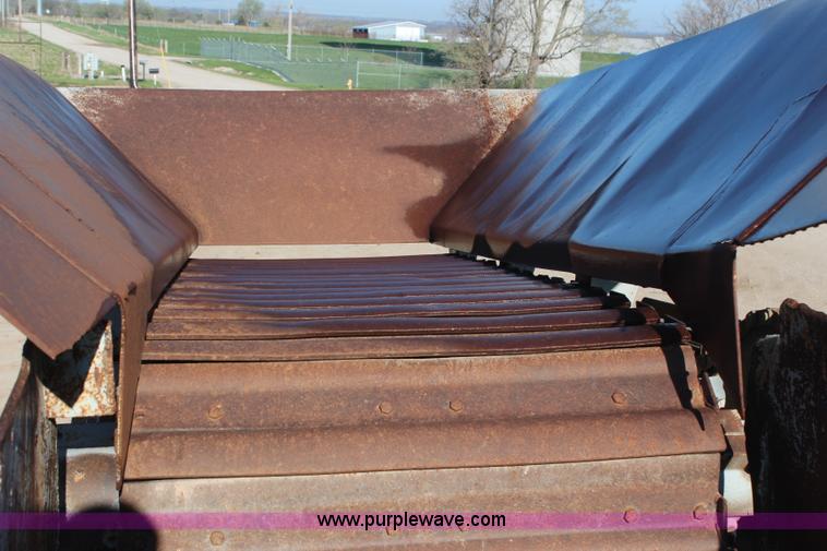 image for item H6030 Cedarapids jaw crusher