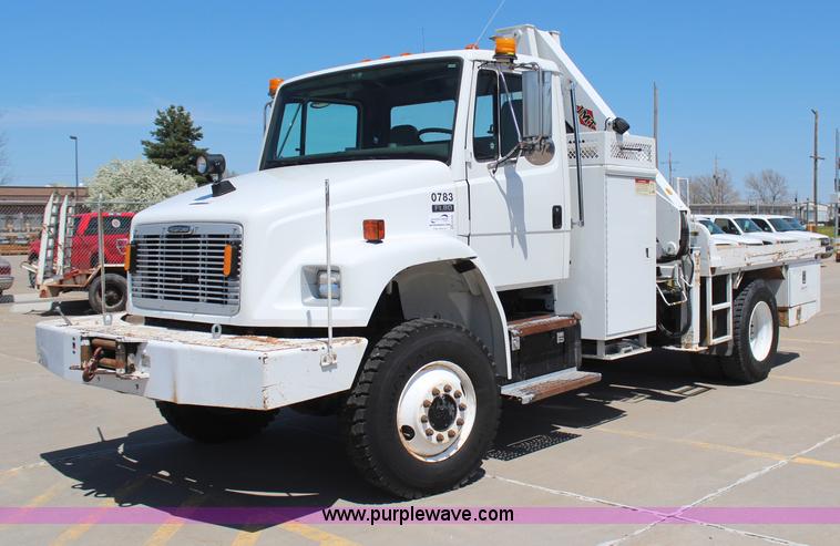 image for item H6088 2003 Freightliner FL80 flatbed truck with knuckle boom crane