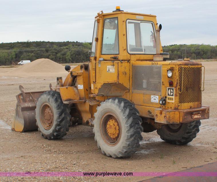 image for item H6103 1974 Caterpillar 920 wheel loader