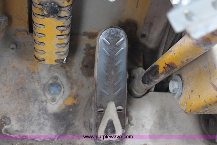 image for item H6103 1974 Caterpillar 920 wheel loader