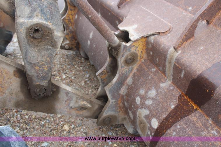 image for item H6103 1974 Caterpillar 920 wheel loader