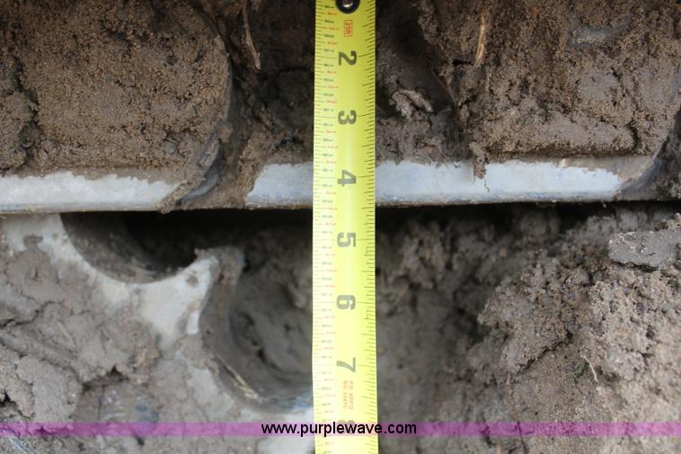 image for item H6106 1996 John Deere 892E LC excavator