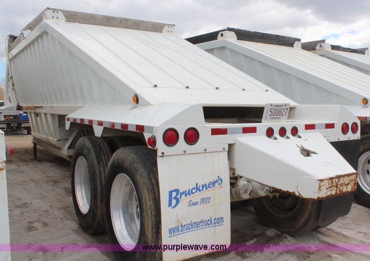 image for item H6151 2009 Construction Trailer Specialist, Inc. BDT-40 belly dump trailer