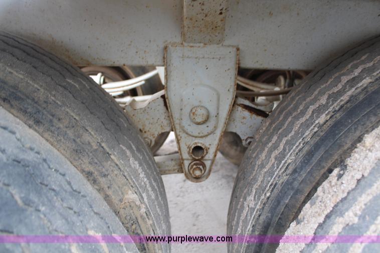 image for item H6151 2009 Construction Trailer Specialist, Inc. BDT-40 belly dump trailer