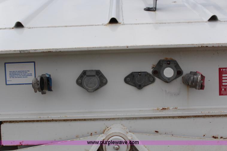 image for item H6151 2009 Construction Trailer Specialist, Inc. BDT-40 belly dump trailer